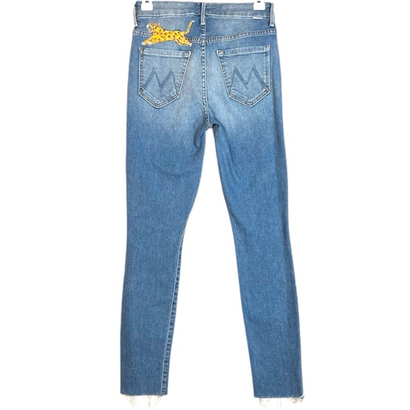 Mother High Waisted Looker Ankle Fray Shoot to Thrill Painted Leopard Jeans 25 - Picture 4 of 15